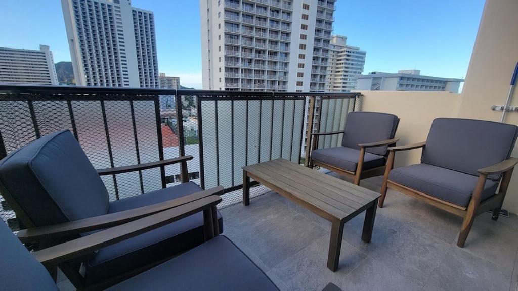 Waikiki Condo 2 Bedrooms 2 Bathrooms With 1 Free Parking Space Honolulu Exterior foto